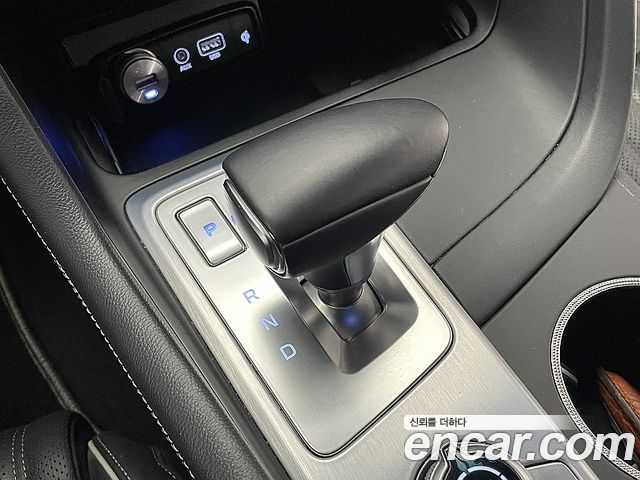 Genesis G70 2019 — photo 9