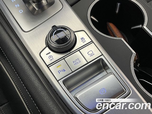 Genesis G70 2019 — photo 17