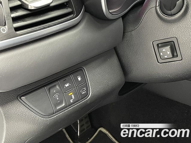 Genesis G70 2019 — photo 19
