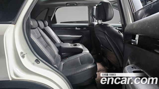 Kia Sorento 2013 — photo 11