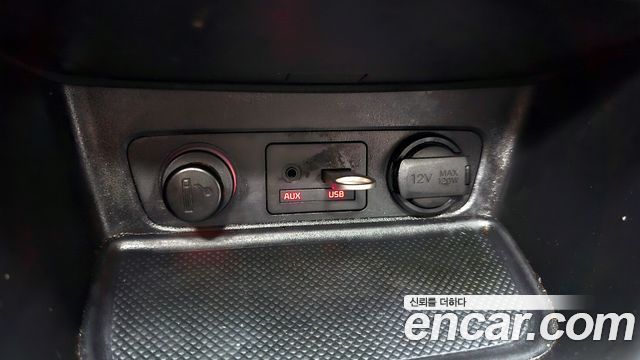 Kia Sorento 2013 — photo 13