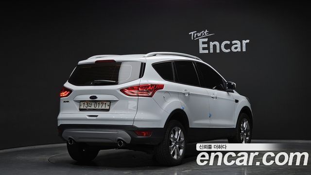 Ford Kuga 2016 — photo 2