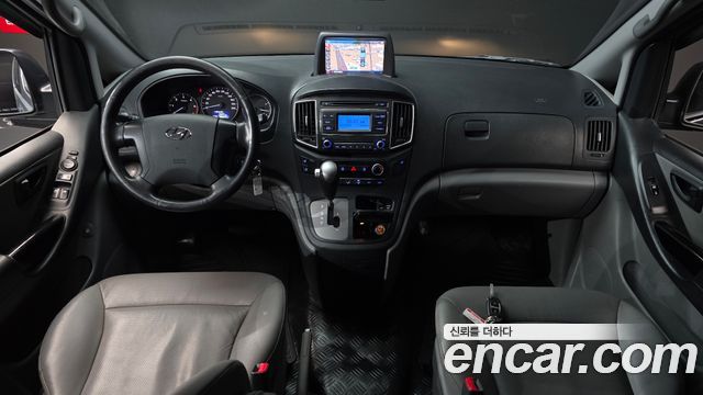 Hyundai Starex 2019 — photo 7