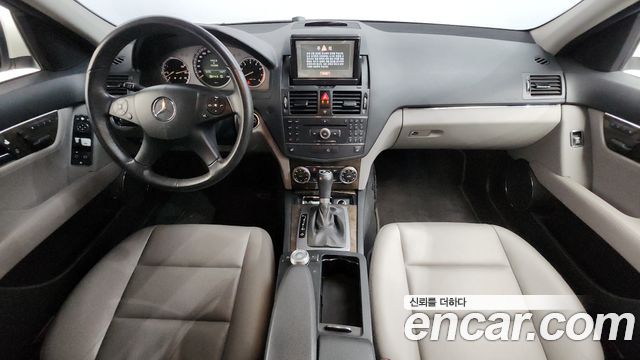 Mercedes-Benz C-Class 2008 — photo 7