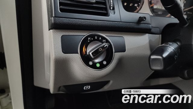 Mercedes-Benz C-Class 2008 — photo 14