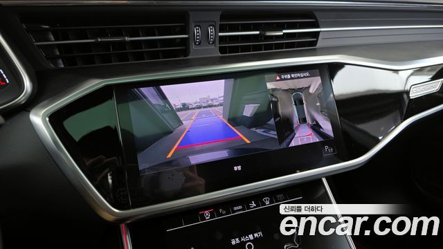 Audi A7 2021 — photo 15