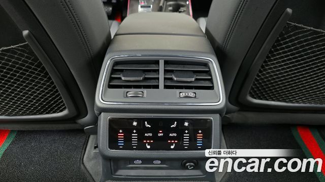 Audi A7 2021 — photo 19