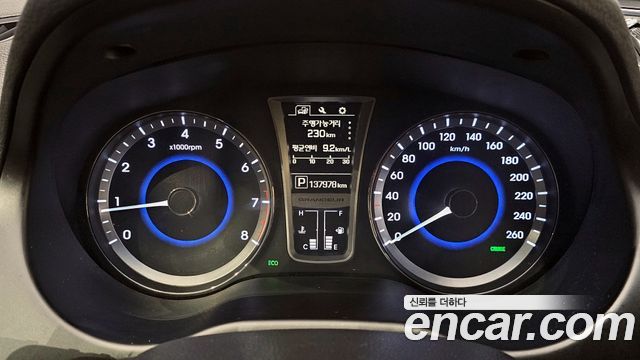 Hyundai Grandeur 2016 — photo 8