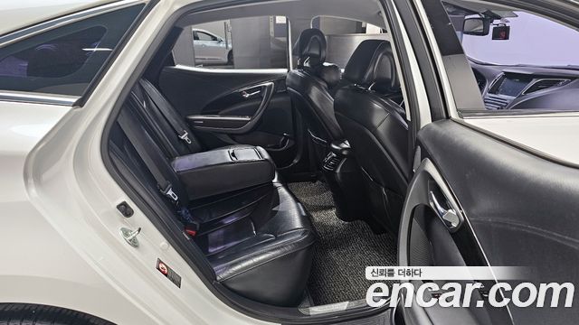Hyundai Grandeur 2016 — photo 11