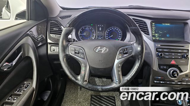 Hyundai Grandeur 2016 — photo 12