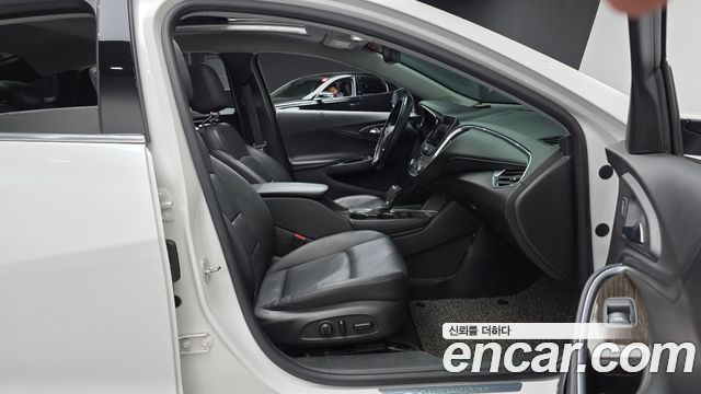 Chevrolet Korea Malibu 2017 — photo 11