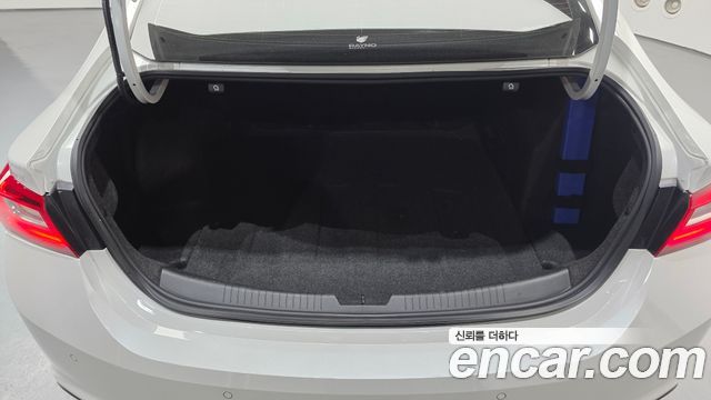 Chevrolet Korea Malibu 2017 — photo 20