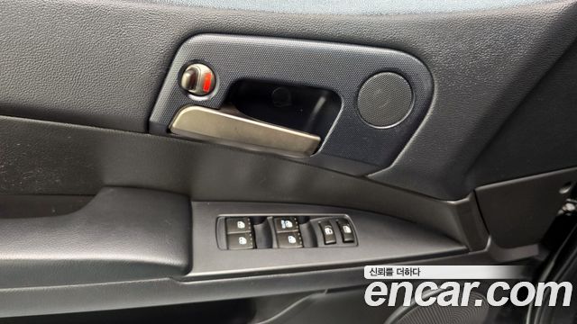 KG Mobility KORANDO 2016 — photo 27
