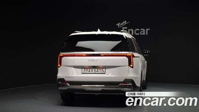 Kia Canival 2024 — photo 4