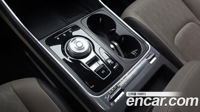 Kia Canival 2024 — photo 12