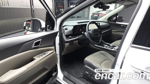 Kia Canival 2024 — photo 13