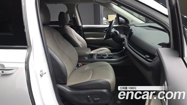 Kia Canival 2024 — photo 17
