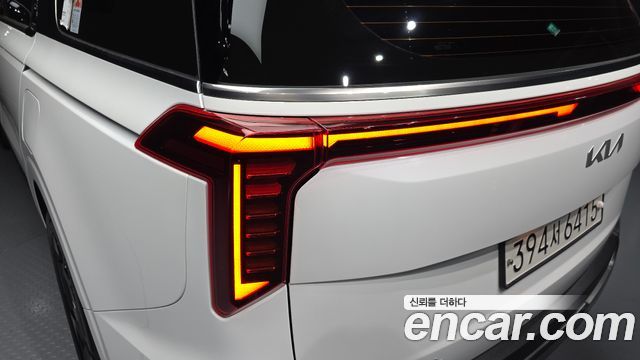 Kia Canival 2024 — photo 9