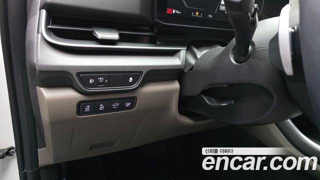 Kia Canival 2024 — photo 28