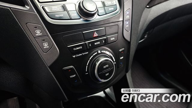 Hyundai Santafe 2014 — photo 17