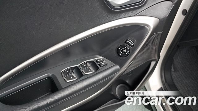 Hyundai Santafe 2014 — photo 19