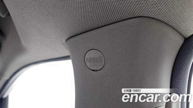 Kia Canival 2019 — photo 32
