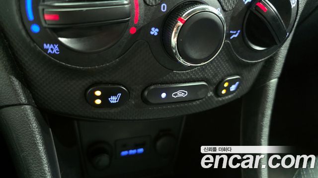 Hyundai Accent 2012 — photo 19