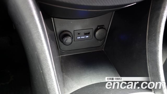 Hyundai Accent 2012 — photo 20