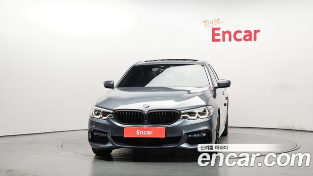 BMW 5-Series 2017 — photo 3