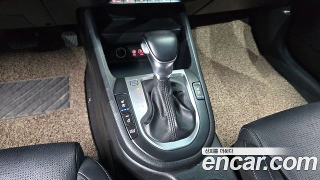 Kia K3 2019 — photo 9