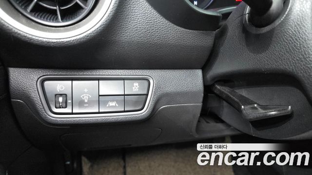Kia K3 2019 — photo 16