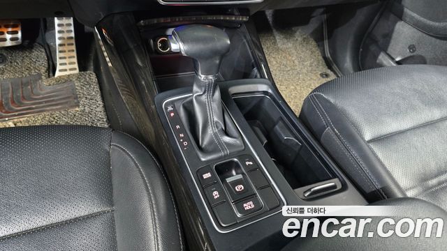 Kia Sorento 2018 — photo 12