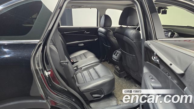 Kia Sorento 2018 — photo 17