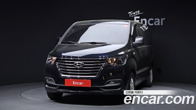 Hyundai Starex 2021 — photo 3