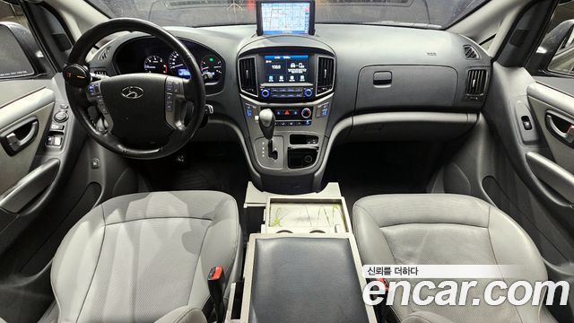Hyundai Starex 2021 — photo 7