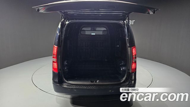 Hyundai Starex 2021 — photo 20