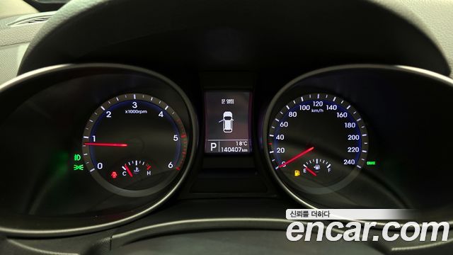 Hyundai Santafe 2014 — photo 11