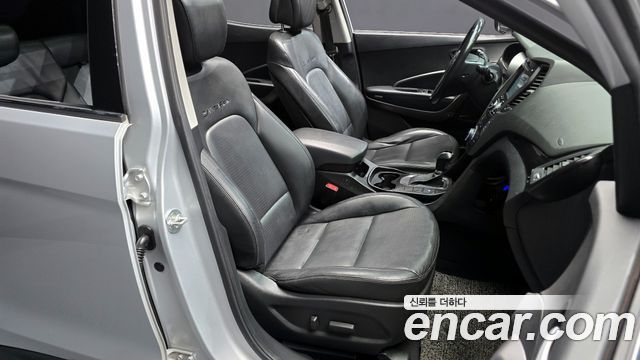Hyundai Santafe 2014 — photo 18