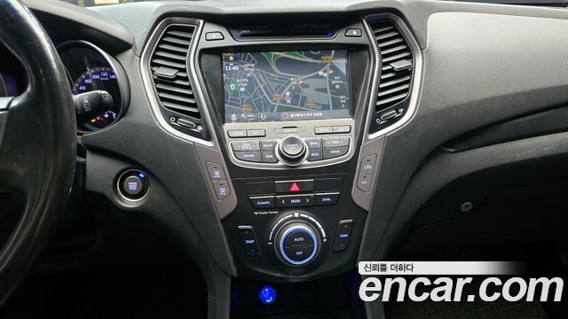 Hyundai Santafe 2014 — photo 20