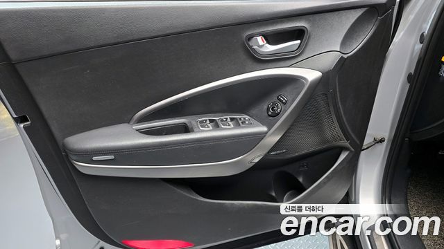 Hyundai Santafe 2014 — photo 14
