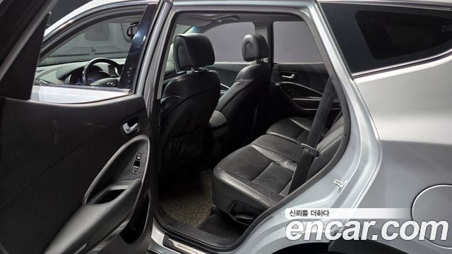 Hyundai Santafe 2014 — photo 16