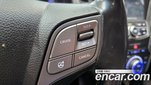 Hyundai Santafe 2014 — photo 28