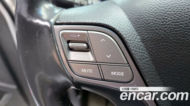 Hyundai Santafe 2014 — photo 32