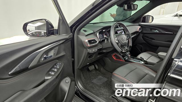Chevrolet Korea Trailblazer 2022 — photo 13