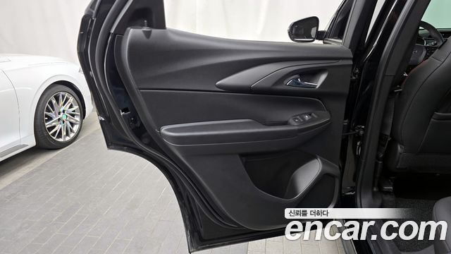 Chevrolet Korea Trailblazer 2022 — photo 15
