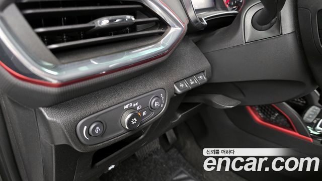 Chevrolet Korea Trailblazer 2022 — photo 31