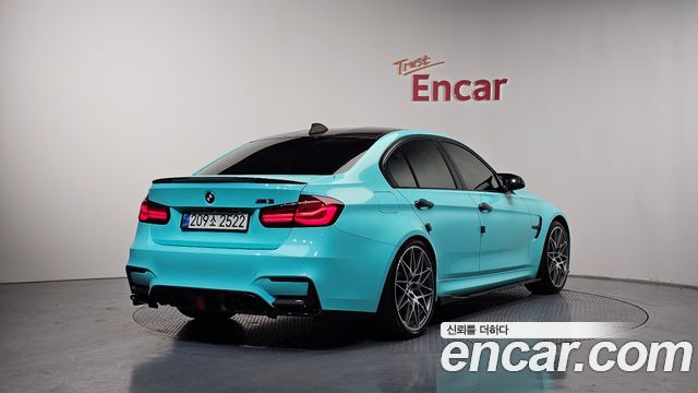 BMW M3 2018 — photo 2