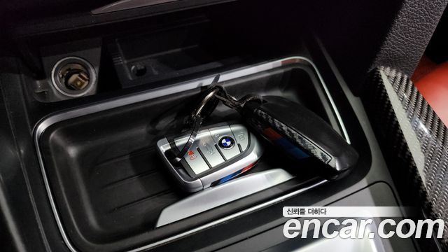 BMW M3 2018 — photo 33