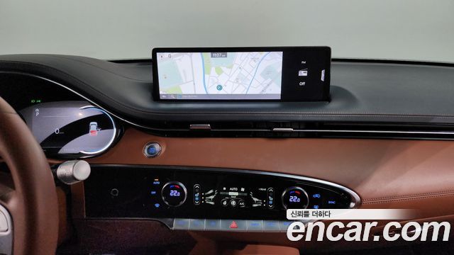 Genesis GV70 2021 — photo 12