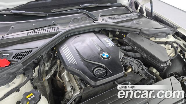 BMW 1-Series 2018 — photo 6